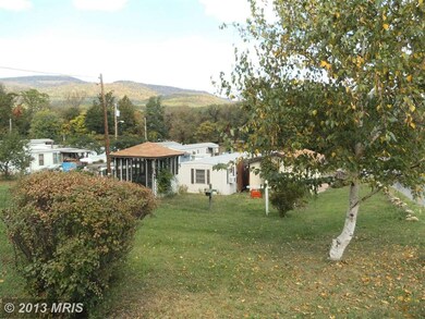 186 Carroll Ave, Keyser, WV 26726 - photo 5