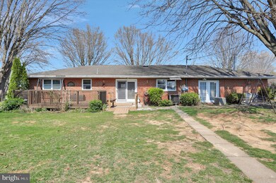 802 Joy Dr, Greencastle, PA 17225 - photo 3