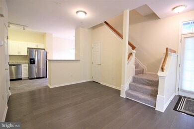 13515 Giant Ct, Germantown, MD 20874 - photo 7