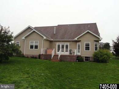 243 Friendship Ln unit 10, Gettysburg, PA 17325 - photo 2