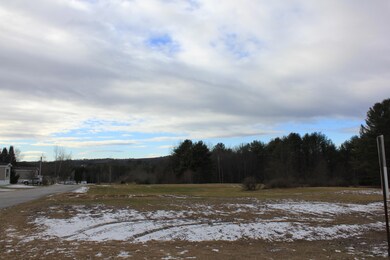 13 Dunlop Ave, Mechanic Falls, ME 04256 - photo 2