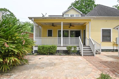 833 Columbia St, Houston, TX 77007 - photo 5