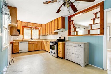mainkitchen