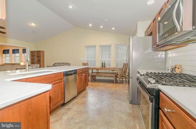 42 Keswick Dr, Mechanicsburg, PA 17050 - photo 7