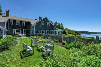 W7-ME2113-WhistlePigFarm5