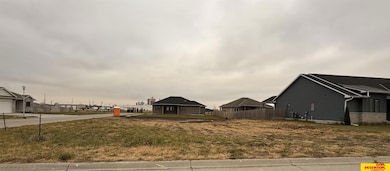 2710 S Lauren Ln, Fremont, NE 68025 - photo 3