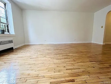 76-10 34th Ave unit 1-O, Jackson Heights, NY 11372 - photo 3