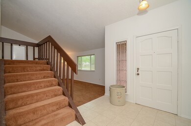 8402 Sorrel Dr, Houston, TX 77064 - photo 3