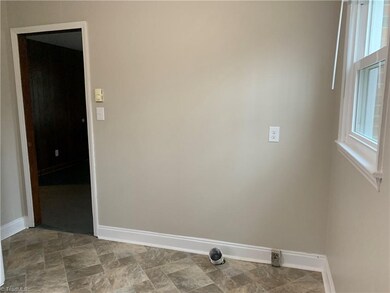 1305 Wise Ave, High Point, NC 27260 - photo 6