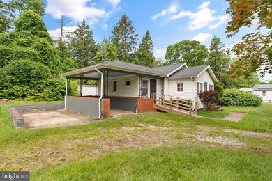 508 Magnolia Rd, Joppa, MD 21085 - photo 3