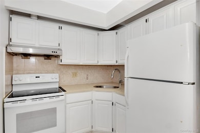 41-23 76th St unit 2B, Elmhurst, NY 11373 - photo 5