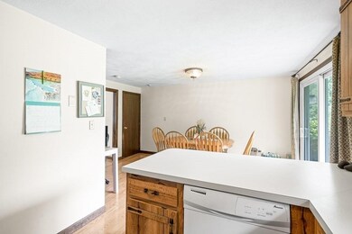 52 Frederick St unit 24, Dracut, MA 01826 - photo 7