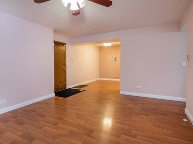 1405 Ashland Ave unit 1B, Des Plaines, IL 60016 - photo 5