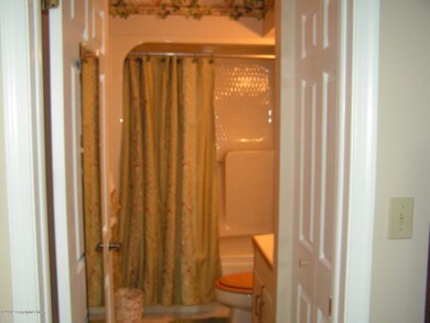 Unit 106 Cedarwood Commons, Stroudsburg, PA 18360 - photo 6