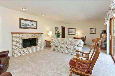 3925 Pommel Place, West Des Moines, IA 50265 - photo 2