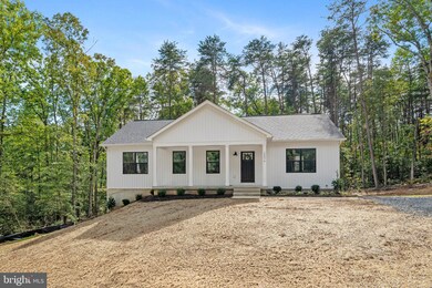 15576 Badger Meadows Way, Spotsylvania, VA 22551 - photo 3