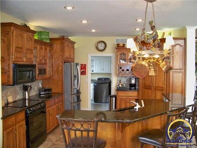 20522 W 98th Place, Lenexa, KS 66220 - photo 5