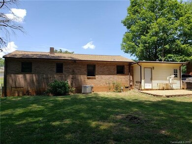 141 Clearview Rd, Statesville, NC 28625 - photo 3