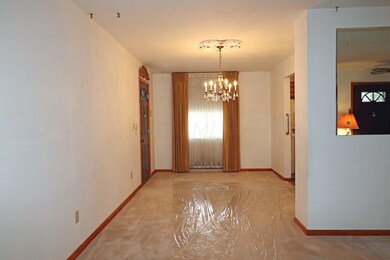 4447 Densmore Rd, Columbus, OH 43224 - photo 6