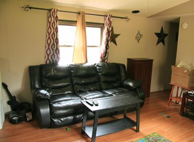 42 Parker Ave, Saint Johnsbury, VT 05819 - photo 6