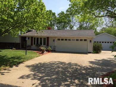 16016 N Regency Park Place, Chillicothe, IL 61523 - photo 2