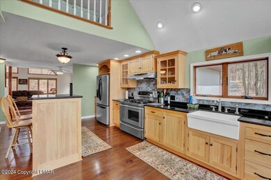 5118 Autumn Ln, Pocono Lake, PA 18347 - photo 3