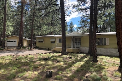 61045 Chuckanut Dr, Bend, OR 97702 - photo 2