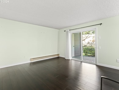 10940 SW Meadowbrook Dr unit 29, Portland, OR 97224 - photo 5