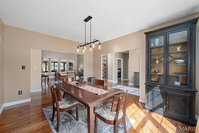 16721 Shamblin Rd, Florissant, MO 63034 - photo 6