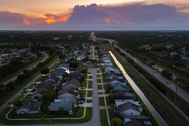 7718 San Mateo Dr E, Boca Raton, FL 33433 - photo 5