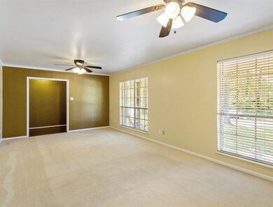 Living/Dining to entry