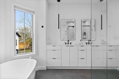 70 Walker St unit 2, Newtonville, MA 02460 - photo 5