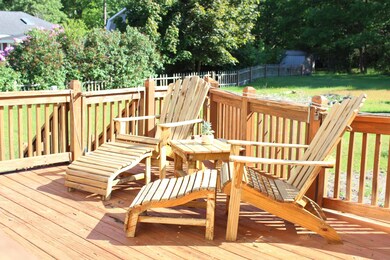 4 Back deck