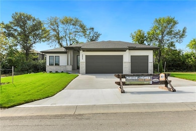 3932 SW Flintrock Dr, Lee's Summit, MO 64082 - photo 5