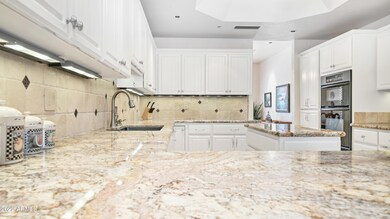 1404 E Los Arboles - 10