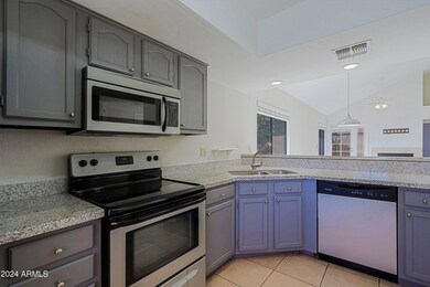 Kitchen 4
