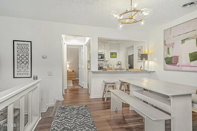 172 Quail Run unit 1, Bristol, VA 24201 - photo 3