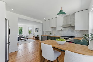 80 Shirley St unit 2, Winthrop, MA 02152 - photo 3