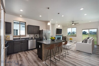 kitchen/living area
Similar Home Finishes may var