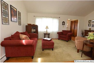 55 Richard Place, North Middletown, NJ 07748 - photo 3