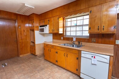 2001 Kyker Bonner Ave NW, Cleveland, TN 37311 - photo 4