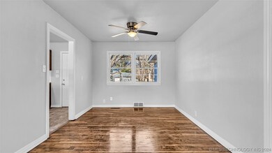 921 Davis St NW, Ardmore, OK 73401 - photo 7