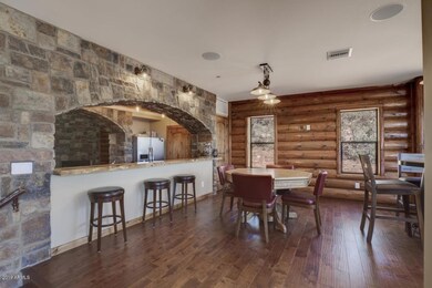 Stone Bar