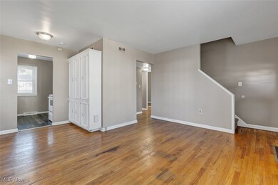 30124 Phillips Ave, Wickliffe, OH 44092 - photo 5