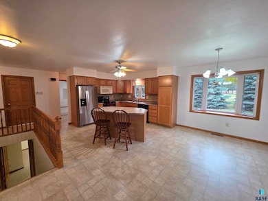 305 N Rock River Dr, Edgerton, MN 56128 - photo 5