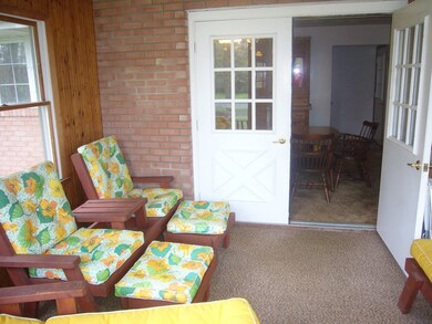 Three-Season Room