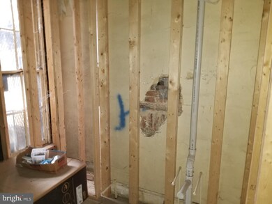 1025 Bennett Place, Baltimore, MD 21223 - photo 7