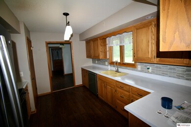 616 W 5th St, Wilber, NE 68465 - photo 7