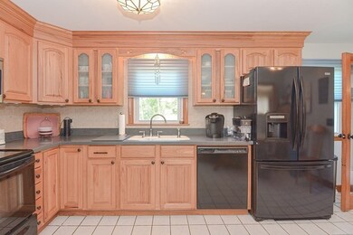 1066 Washington St, Abington, MA 02351 - photo 7