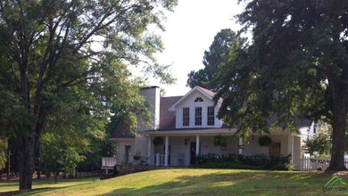 8421 Southland Dr, Tyler, TX 75703 - photo 2